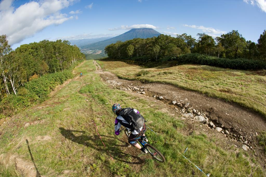 Отель Ki Niseko Куттян Экстерьер фото